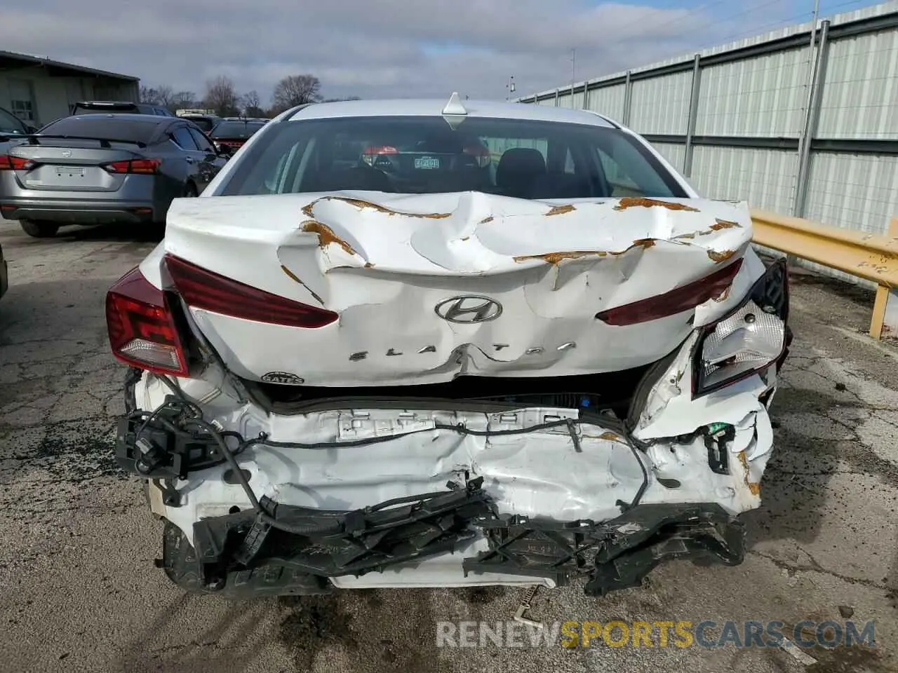 6 Photograph of a damaged car 5NPD84LF1LH626603 HYUNDAI ELANTRA 2020