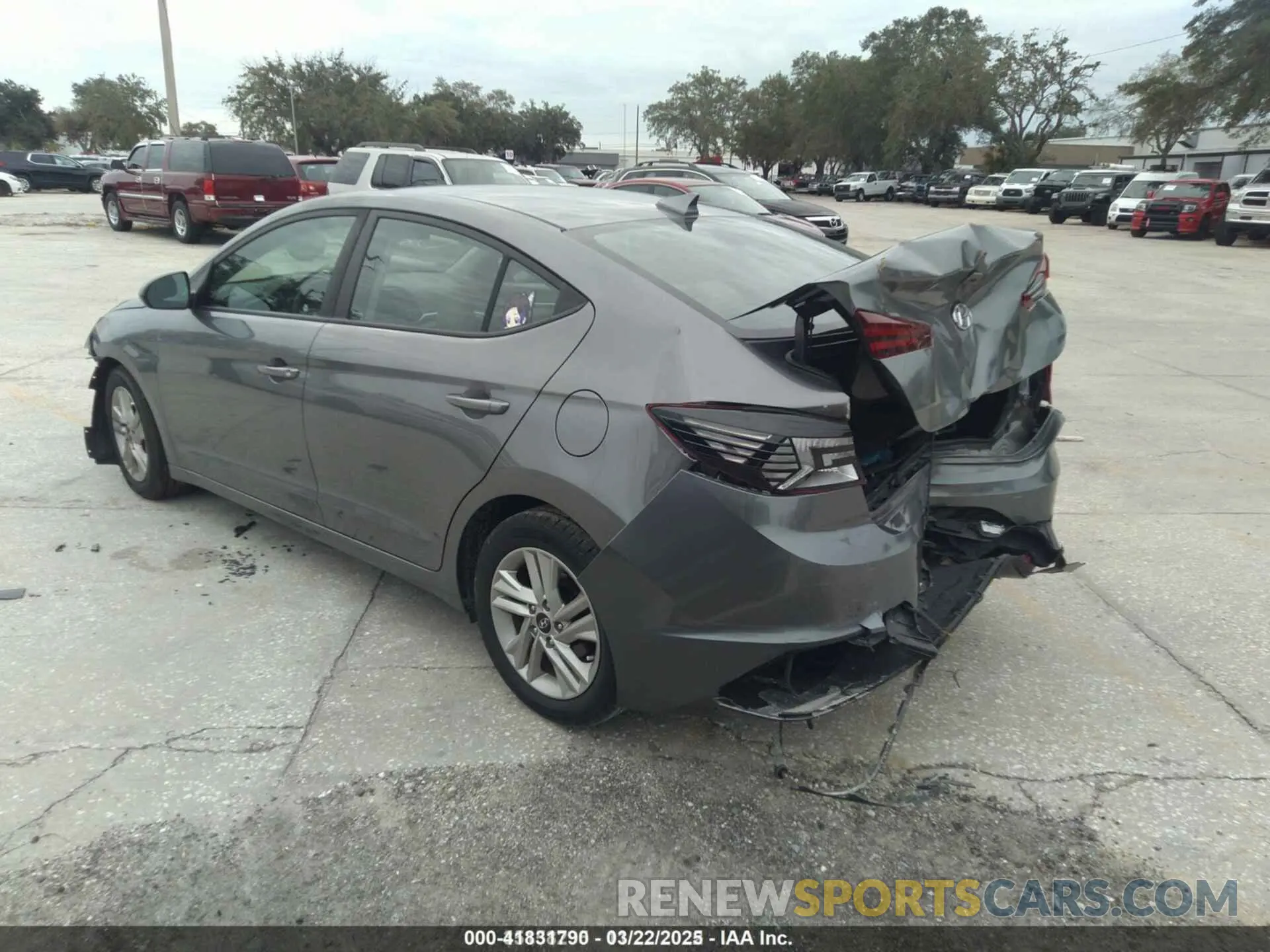 3 Photograph of a damaged car 5NPD84LF2LH513873 HYUNDAI ELANTRA 2020