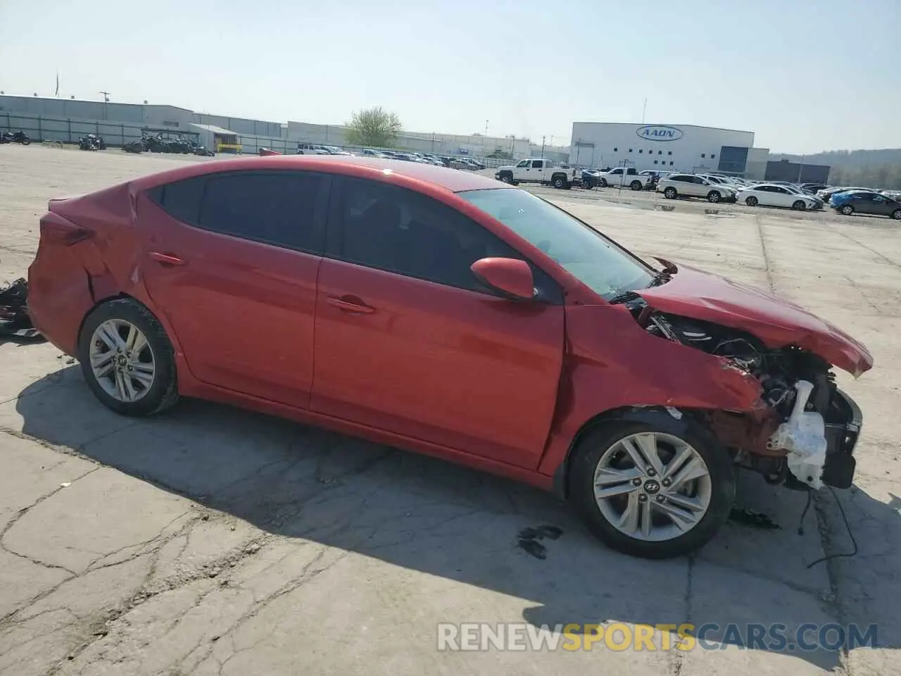 4 Photograph of a damaged car 5NPD84LF2LH540846 HYUNDAI ELANTRA 2020