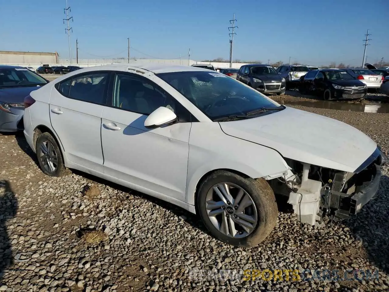 4 Photograph of a damaged car 5NPD84LF2LH546758 HYUNDAI ELANTRA 2020
