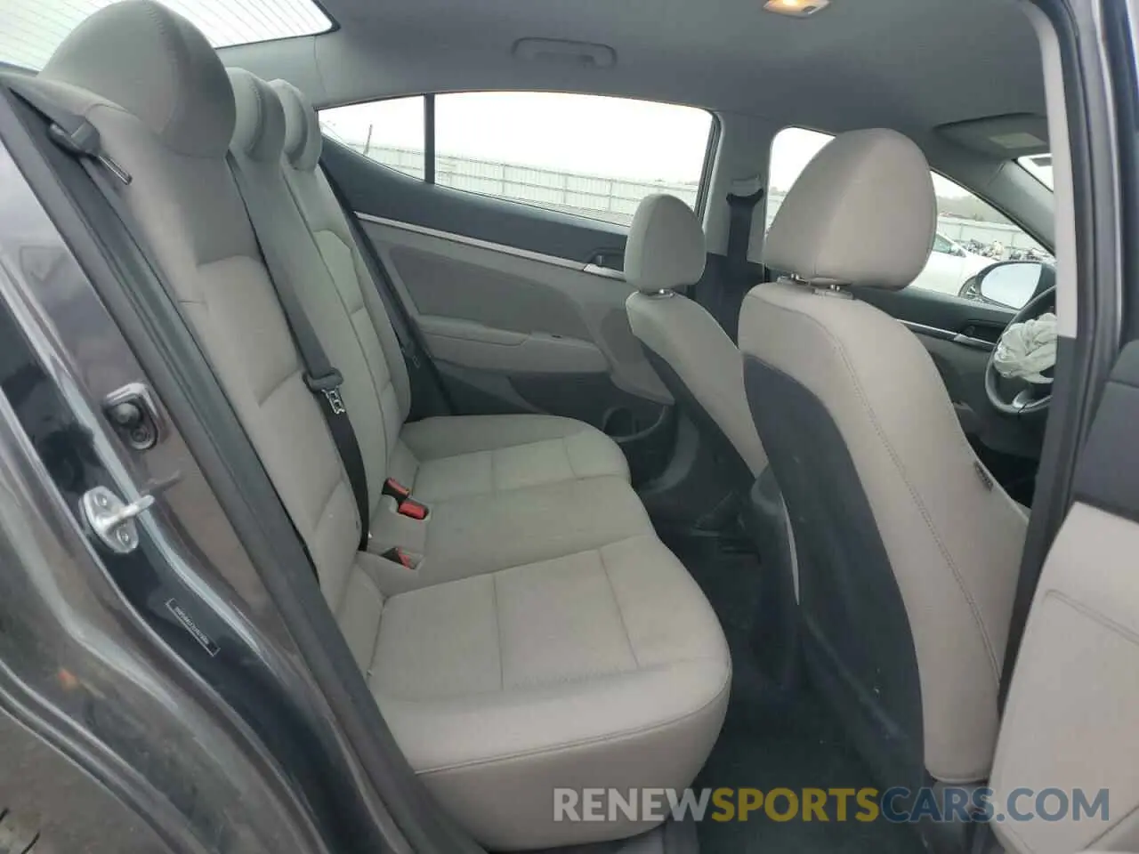 10 Фотография поврежденного автомобиля 5NPD84LF2LH573006 HYUNDAI ELANTRA 2020