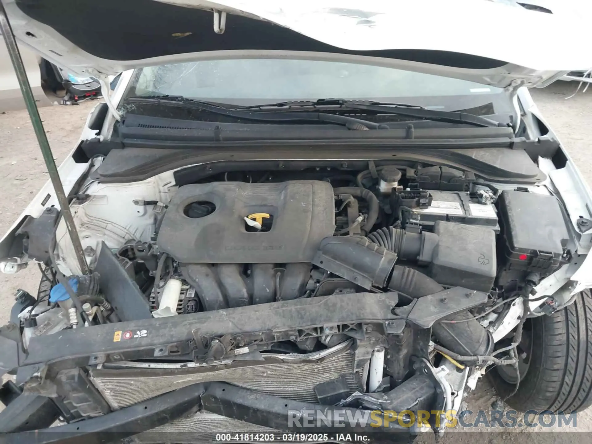 10 Photograph of a damaged car 5NPD84LF2LH601712 HYUNDAI ELANTRA 2020