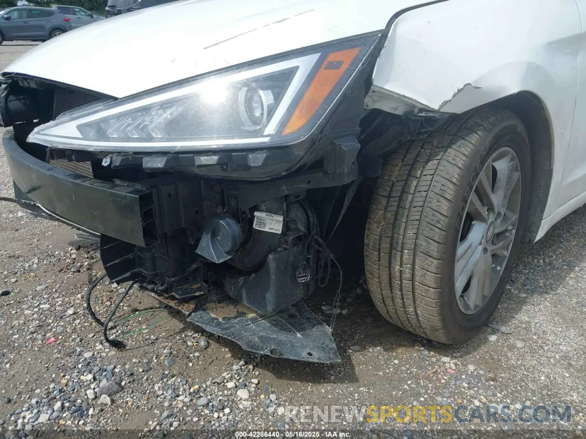 6 Фотография поврежденного автомобиля 5NPD84LF2LH628019 HYUNDAI ELANTRA 2020