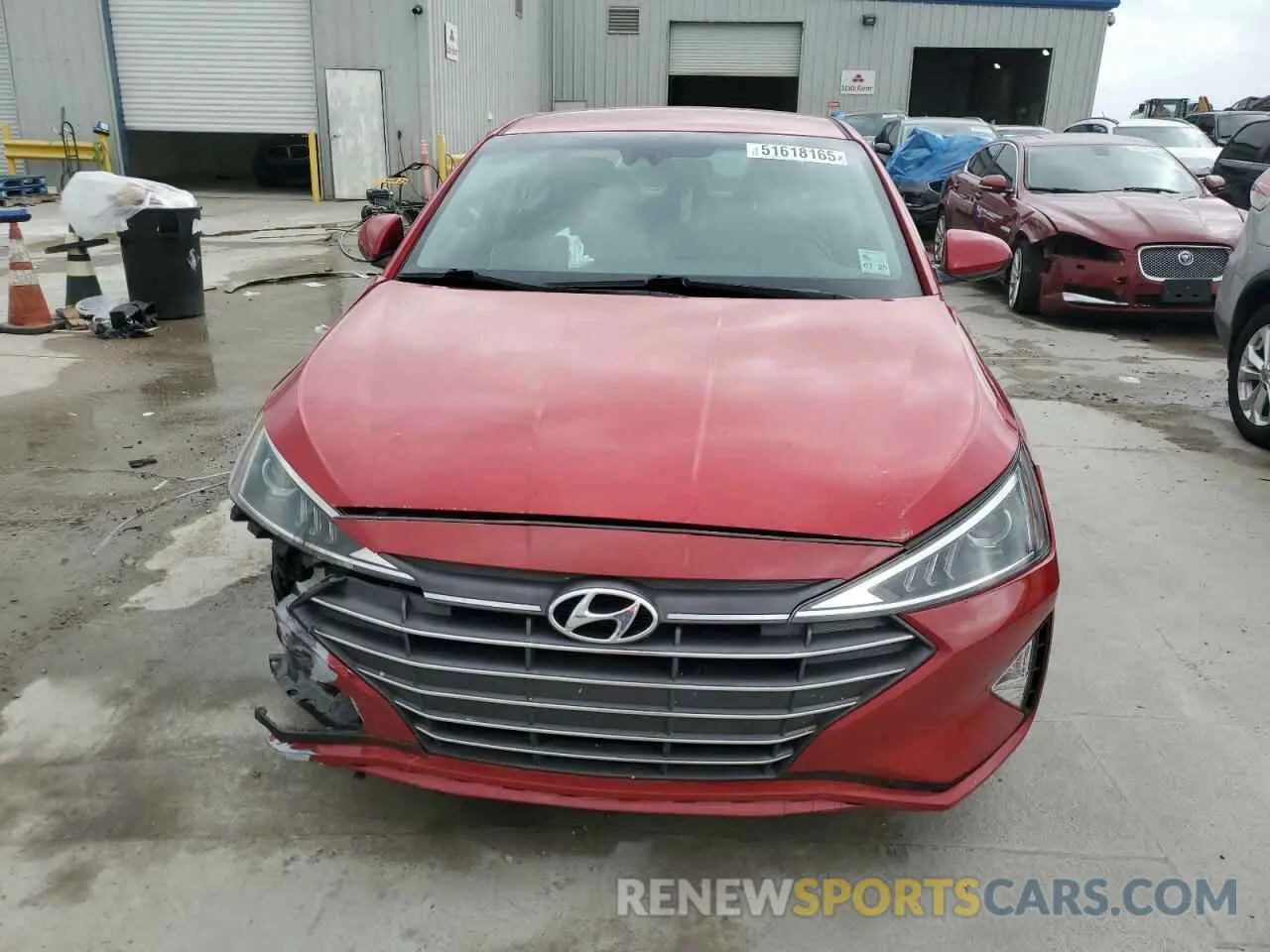5 Photograph of a damaged car 5NPD84LF3LH569353 HYUNDAI ELANTRA 2020