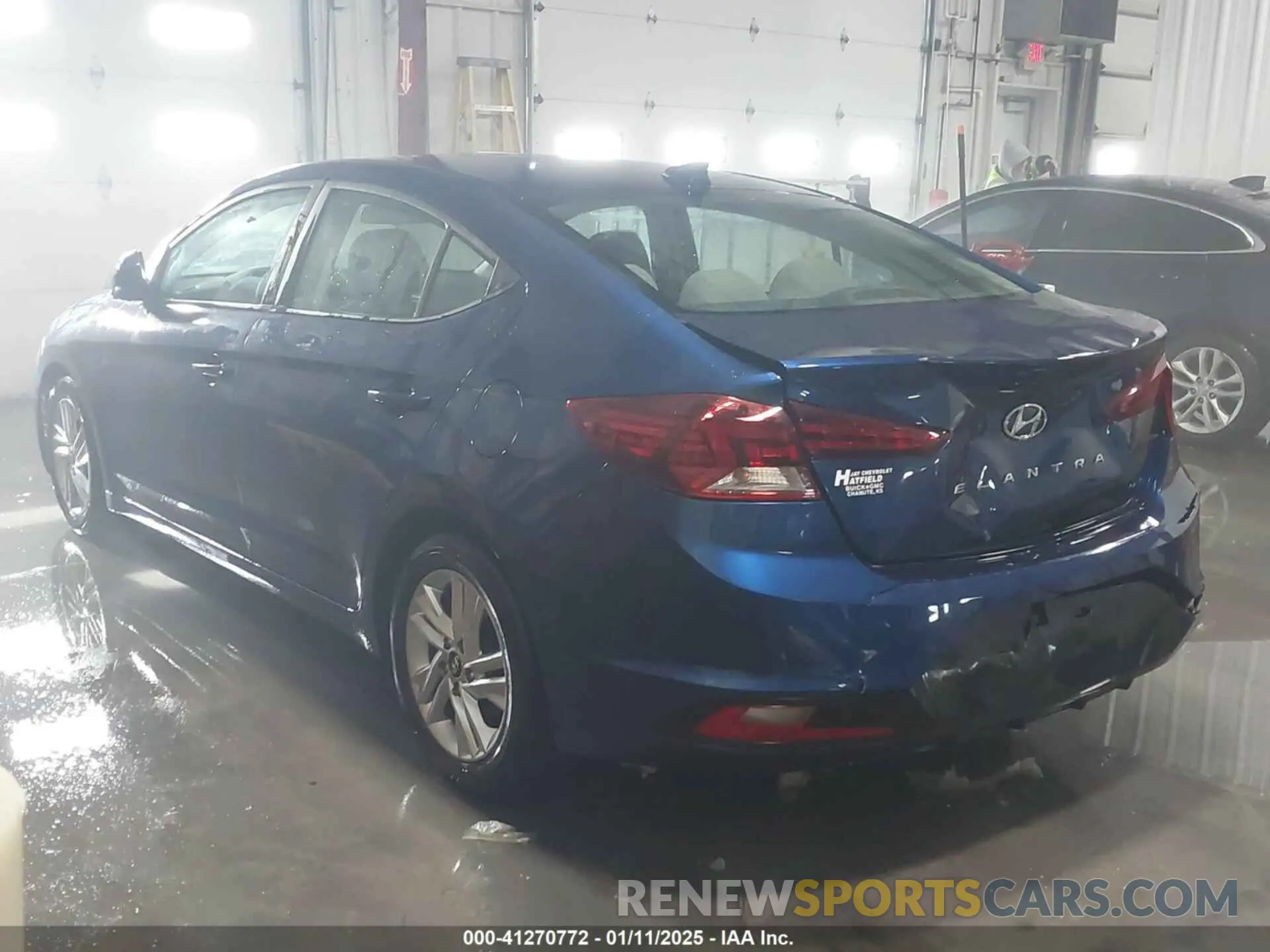 3 Фотография поврежденного автомобиля 5NPD84LF3LH569739 HYUNDAI ELANTRA 2020