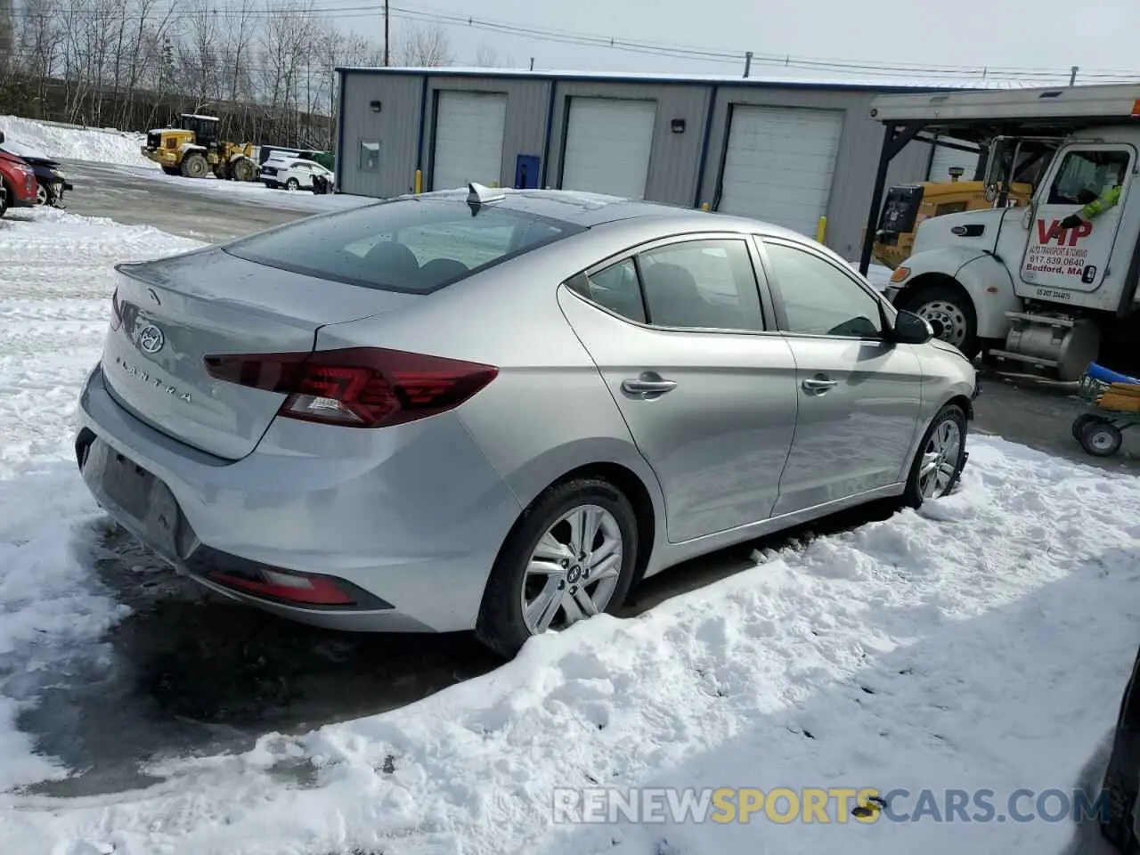 3 Photograph of a damaged car 5NPD84LF3LH576691 HYUNDAI ELANTRA 2020