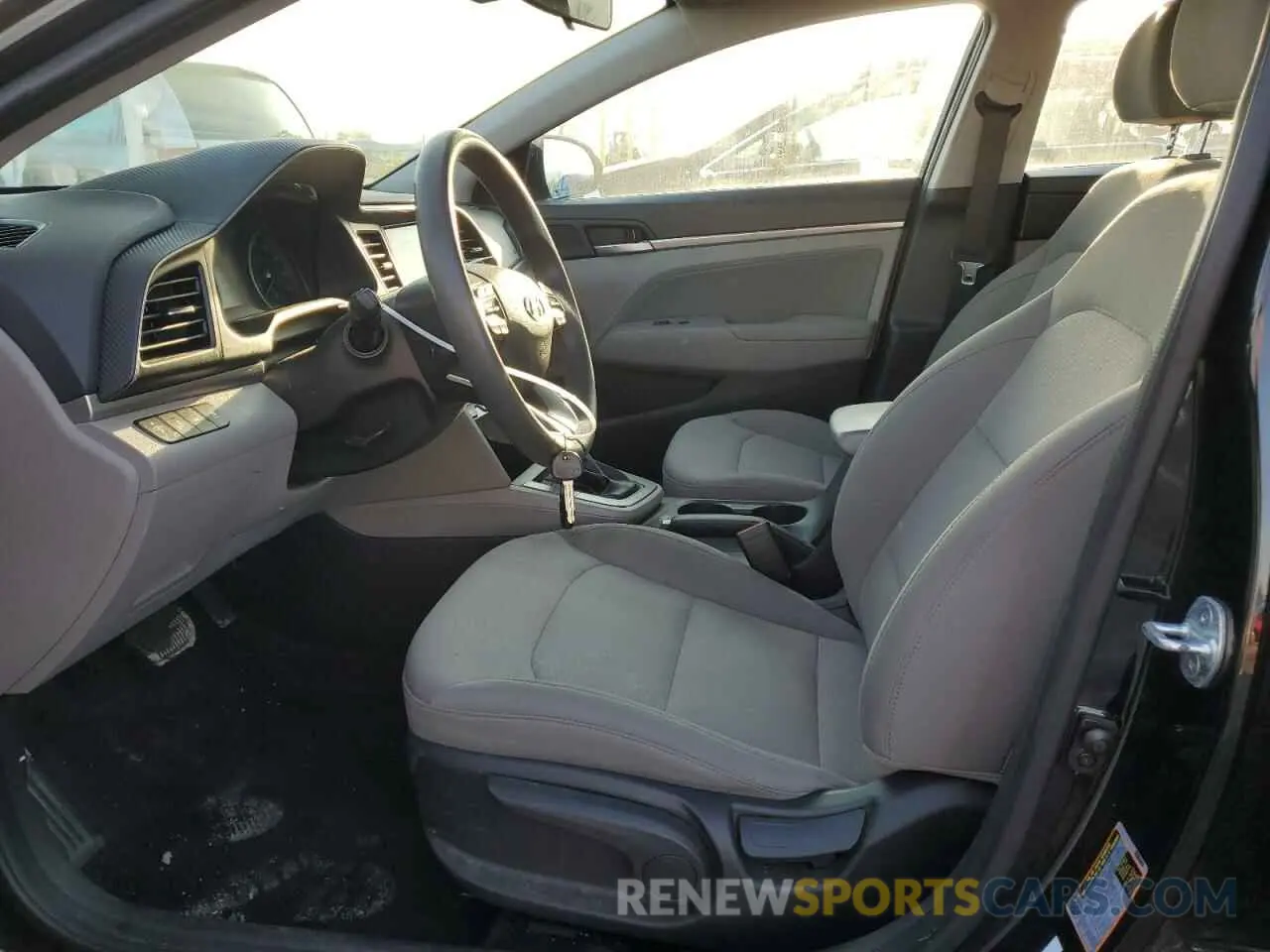 7 Photograph of a damaged car 5NPD84LF3LH593538 HYUNDAI ELANTRA 2020