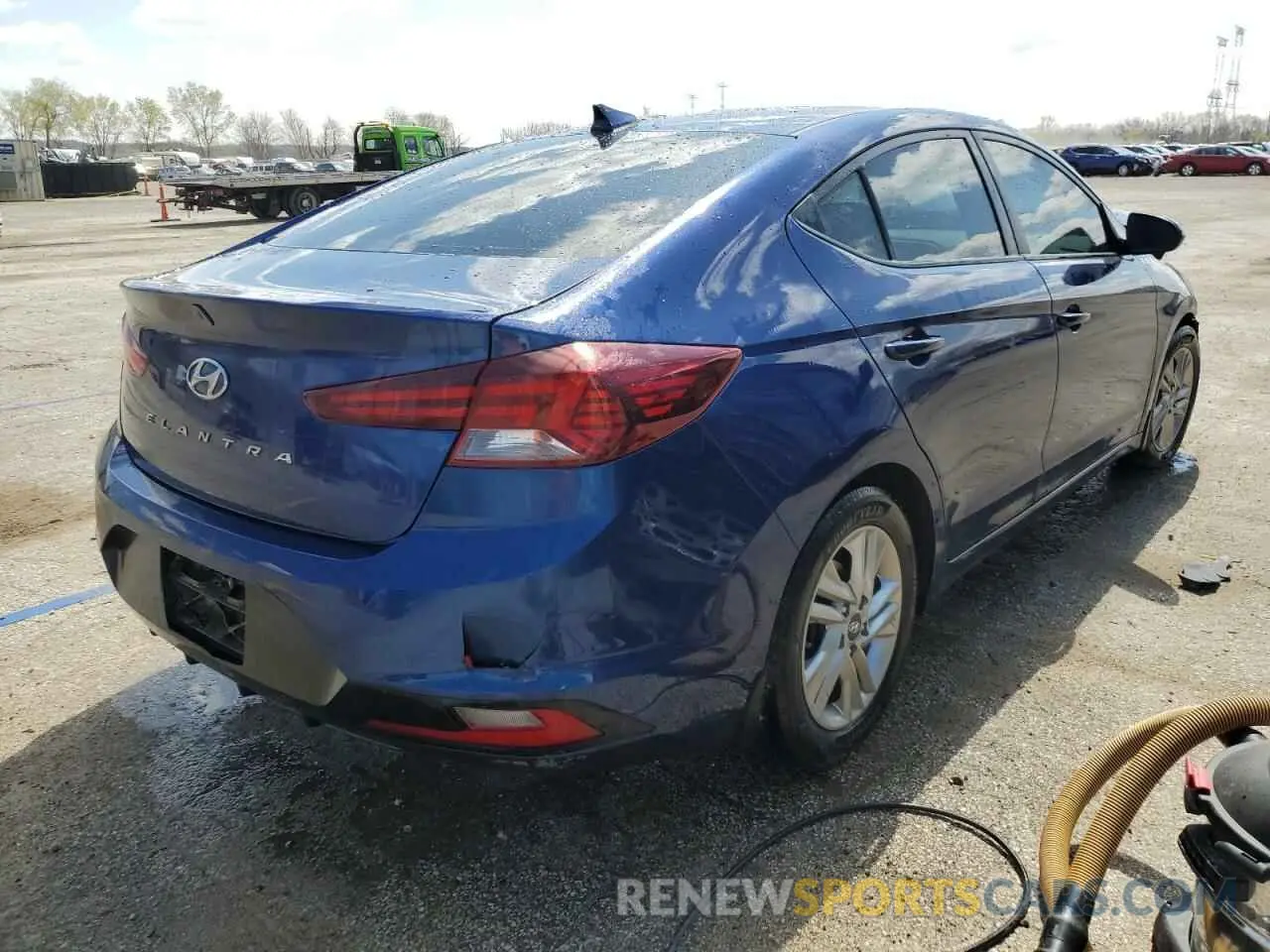 3 Photograph of a damaged car 5NPD84LF3LH594205 HYUNDAI ELANTRA 2020