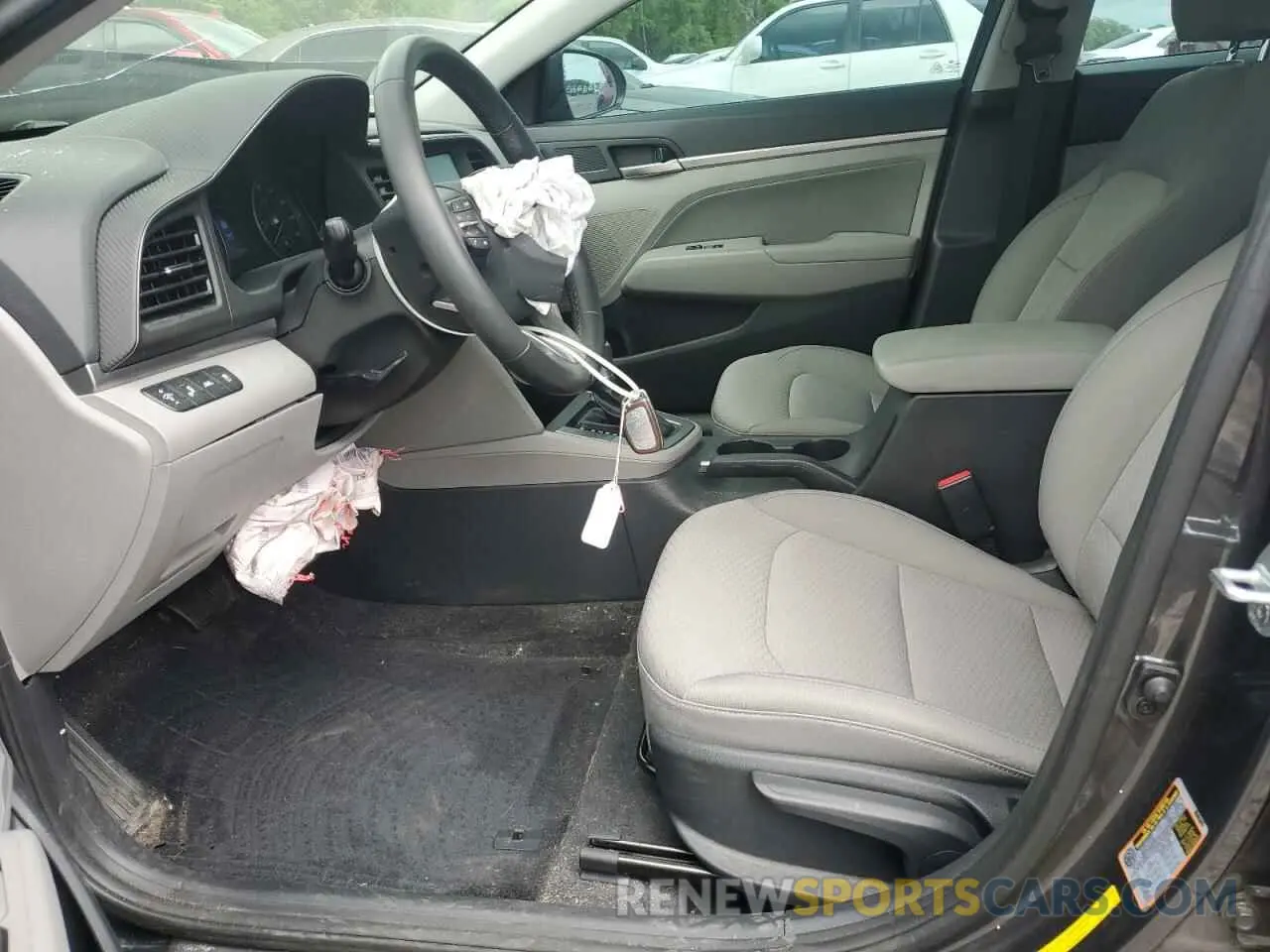 7 Photograph of a damaged car 5NPD84LF3LH594852 HYUNDAI ELANTRA 2020