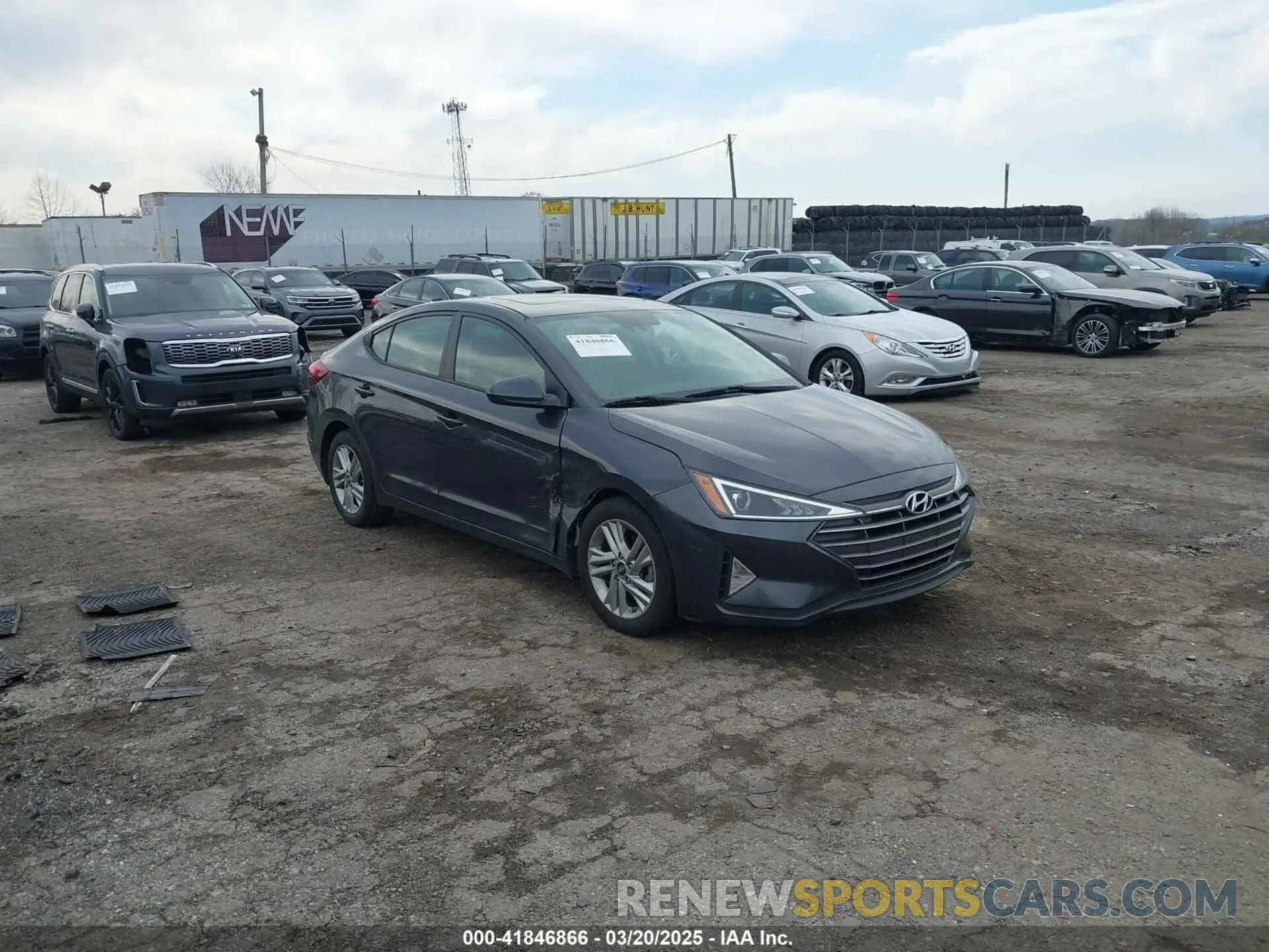 1 Photograph of a damaged car 5NPD84LF3LH629745 HYUNDAI ELANTRA 2020