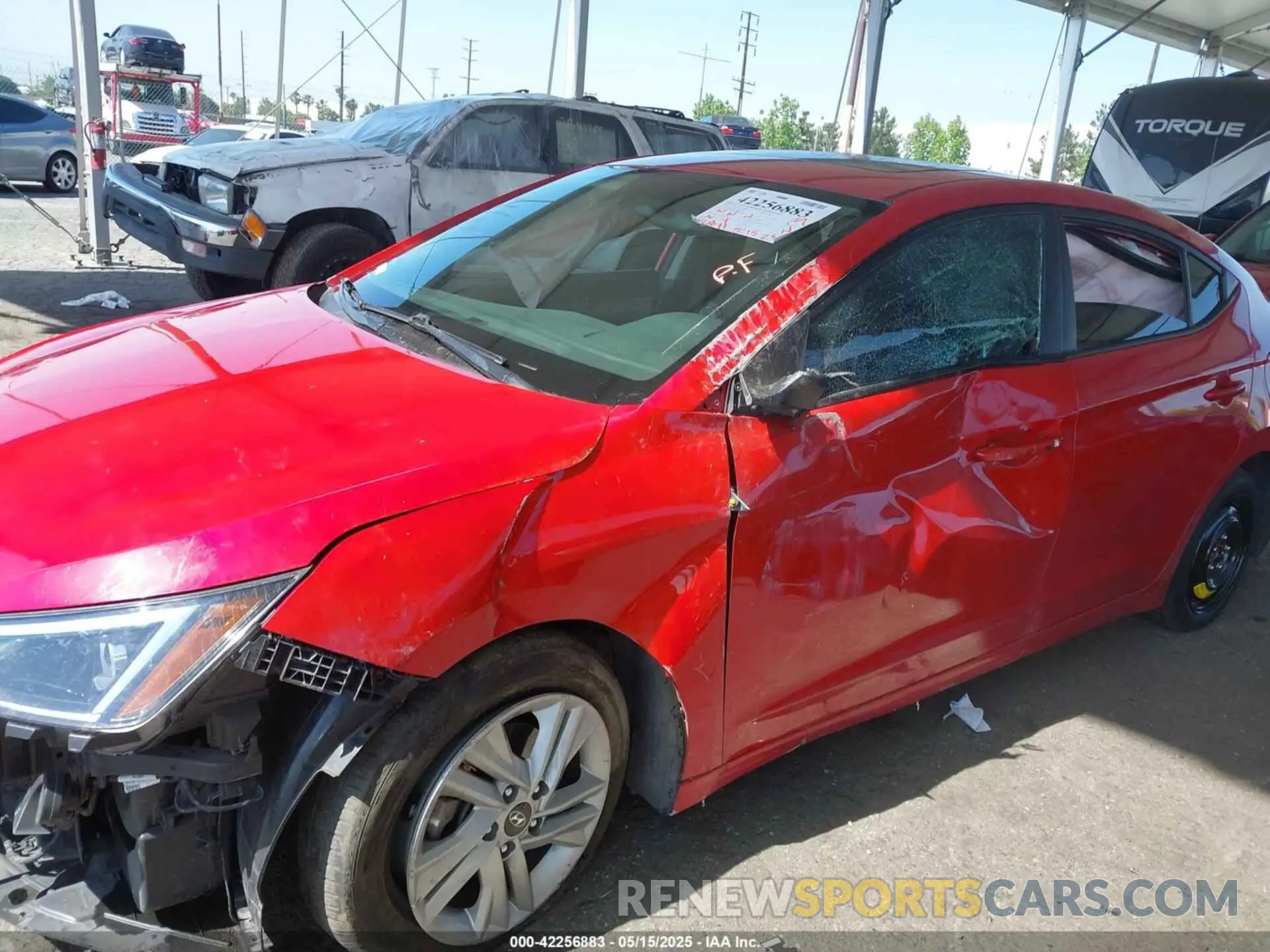 6 Photograph of a damaged car 5NPD84LF3LH631009 HYUNDAI ELANTRA 2020