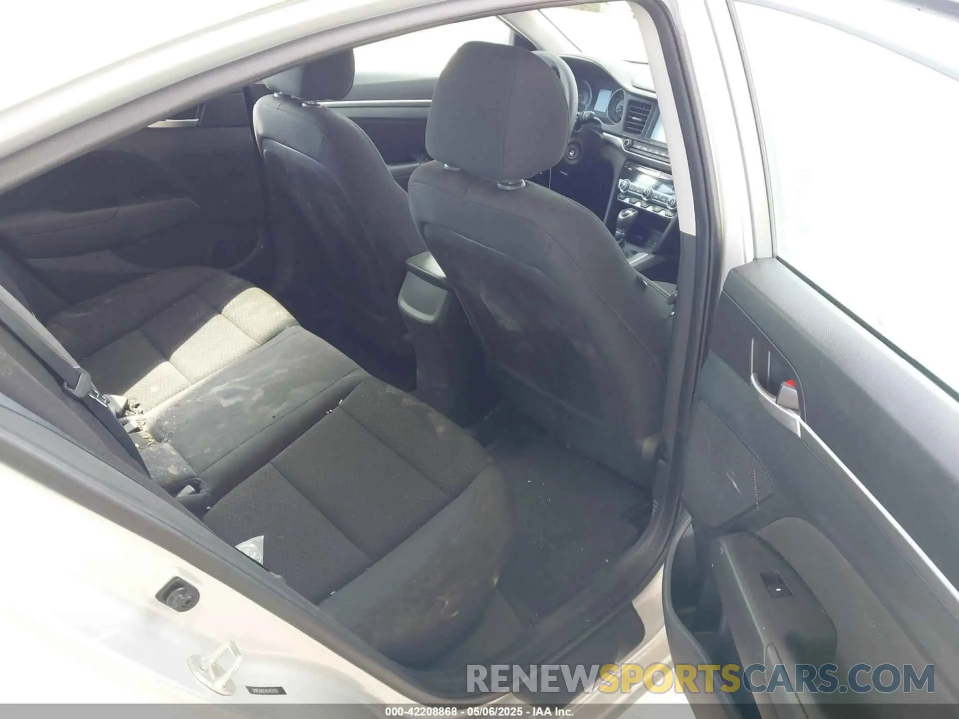 8 Фотография поврежденного автомобиля 5NPD84LF4LH521313 HYUNDAI ELANTRA 2020