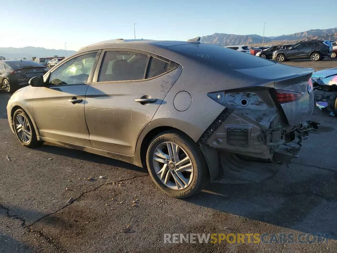2 Фотография поврежденного автомобиля 5NPD84LF4LH534739 HYUNDAI ELANTRA 2020