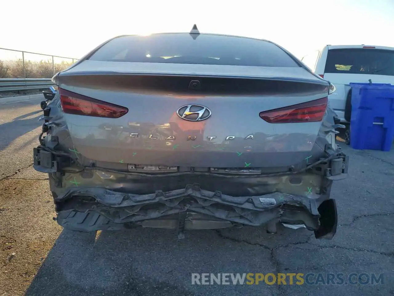 6 Фотография поврежденного автомобиля 5NPD84LF4LH534739 HYUNDAI ELANTRA 2020