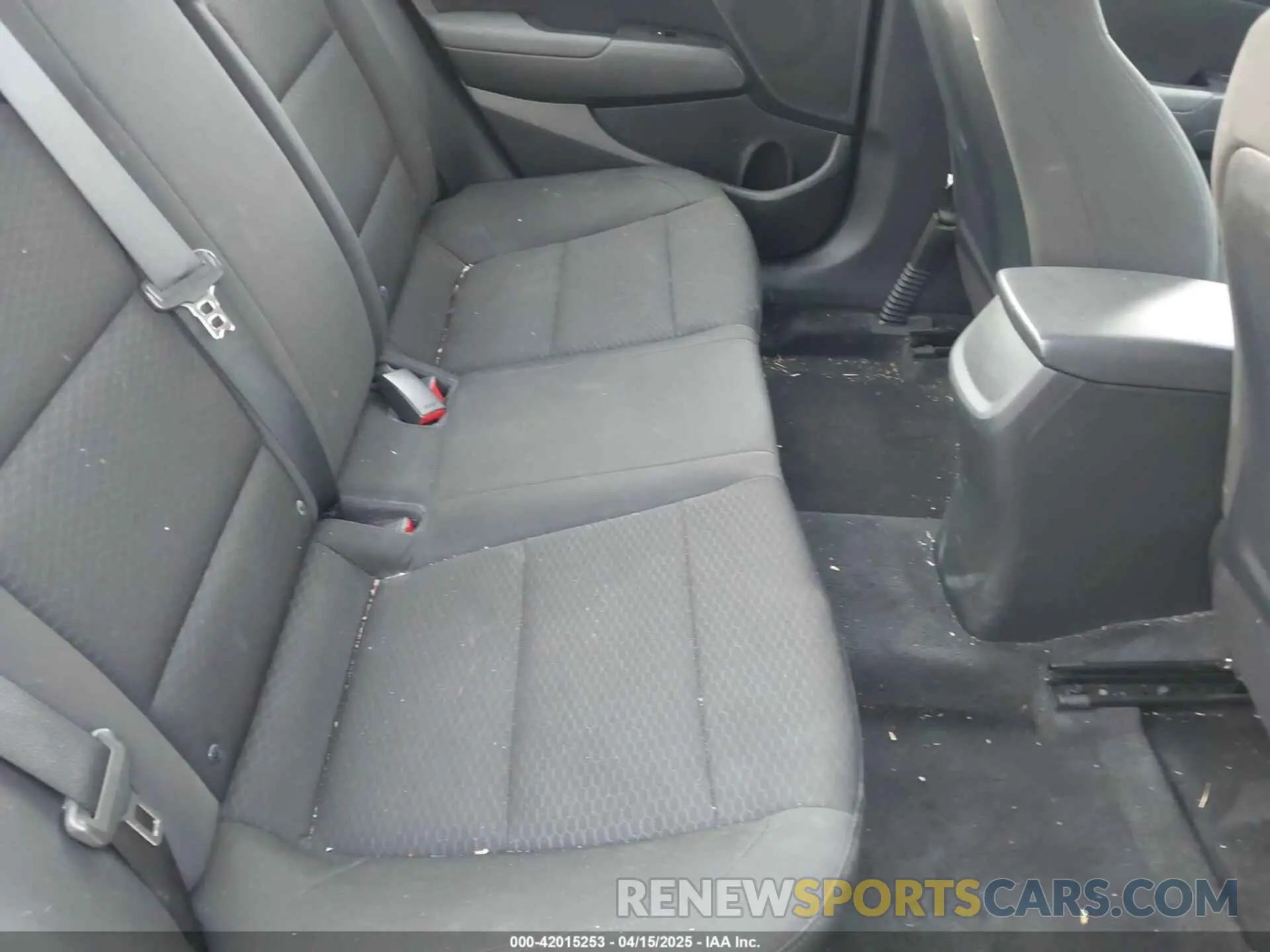 8 Photograph of a damaged car 5NPD84LF4LH540685 HYUNDAI ELANTRA 2020