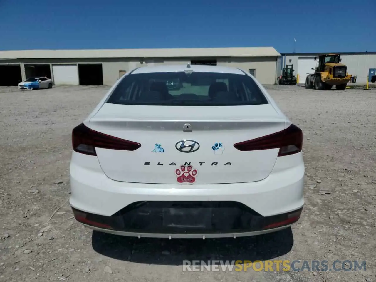6 Photograph of a damaged car 5NPD84LF4LH548205 HYUNDAI ELANTRA 2020