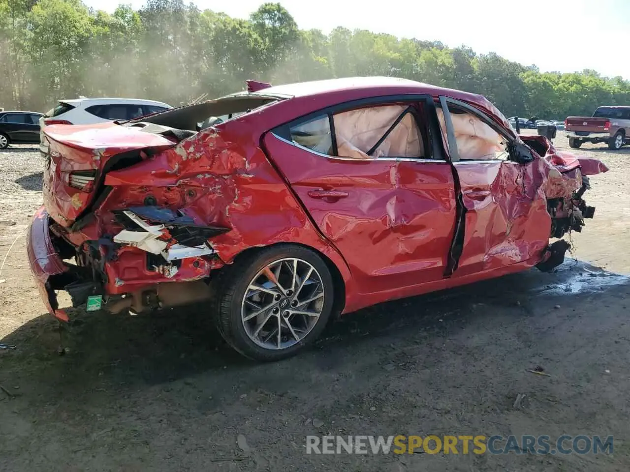 3 Photograph of a damaged car 5NPD84LF4LH551511 HYUNDAI ELANTRA 2020