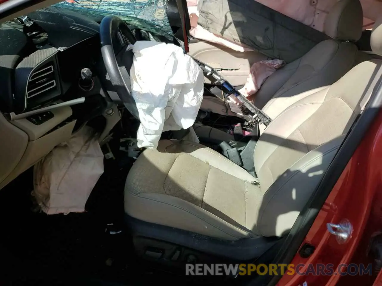 7 Photograph of a damaged car 5NPD84LF4LH551511 HYUNDAI ELANTRA 2020