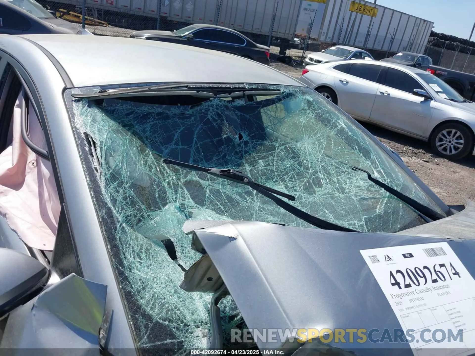 16 Photograph of a damaged car 5NPD84LF4LH553503 HYUNDAI ELANTRA 2020