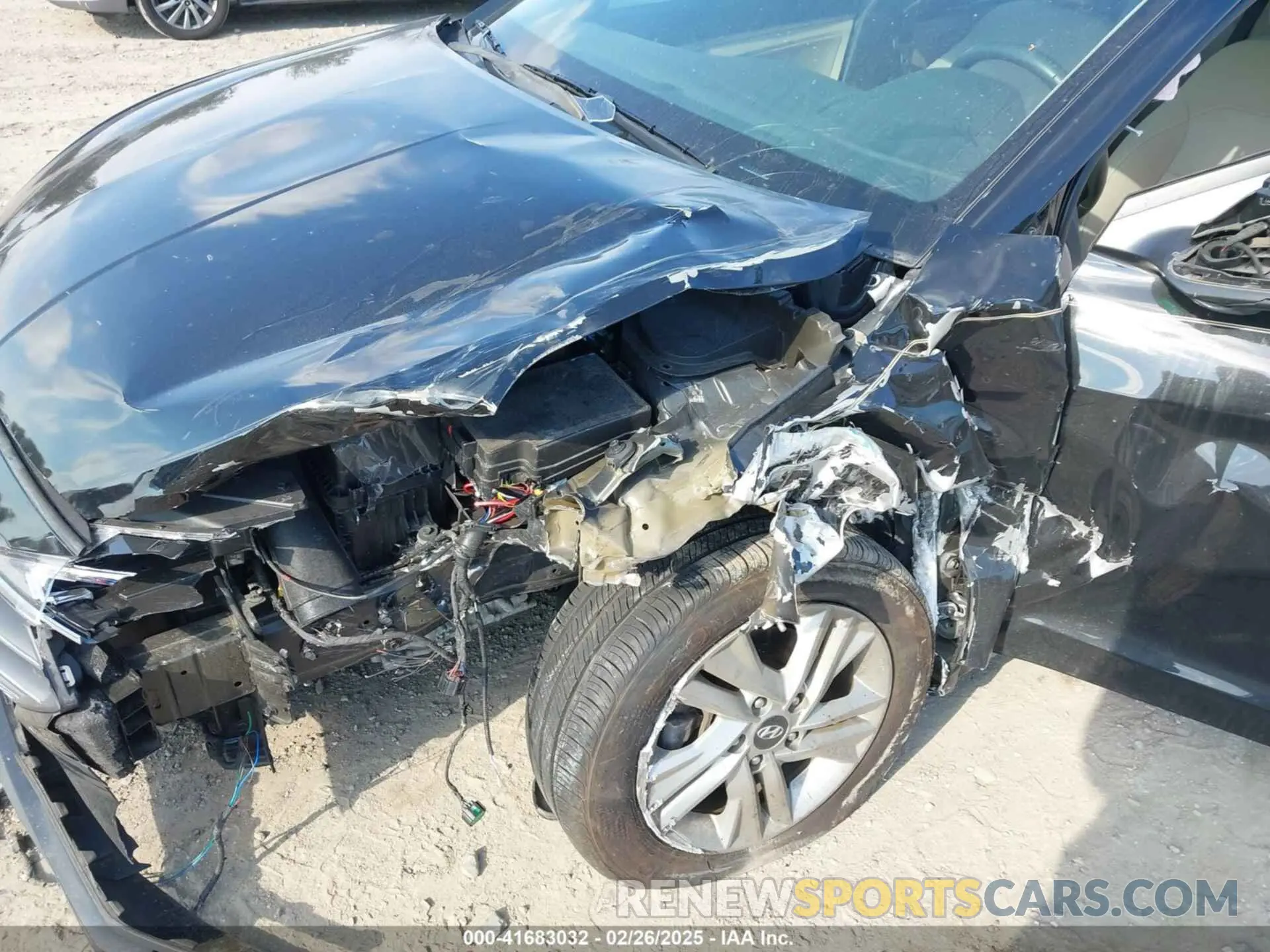 6 Photograph of a damaged car 5NPD84LF4LH626448 HYUNDAI ELANTRA 2020