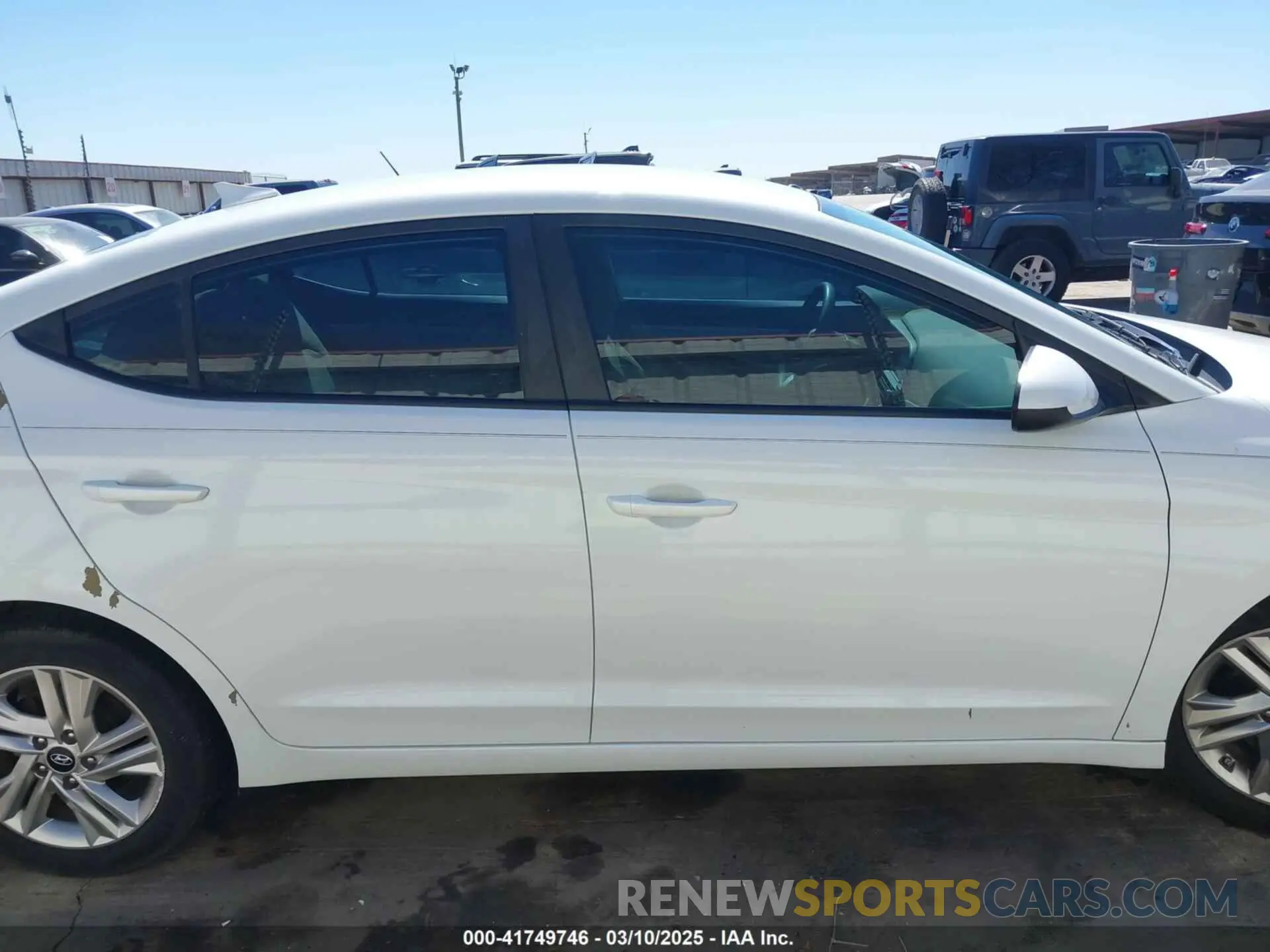 12 Фотография поврежденного автомобиля 5NPD84LF5LH505511 HYUNDAI ELANTRA 2020