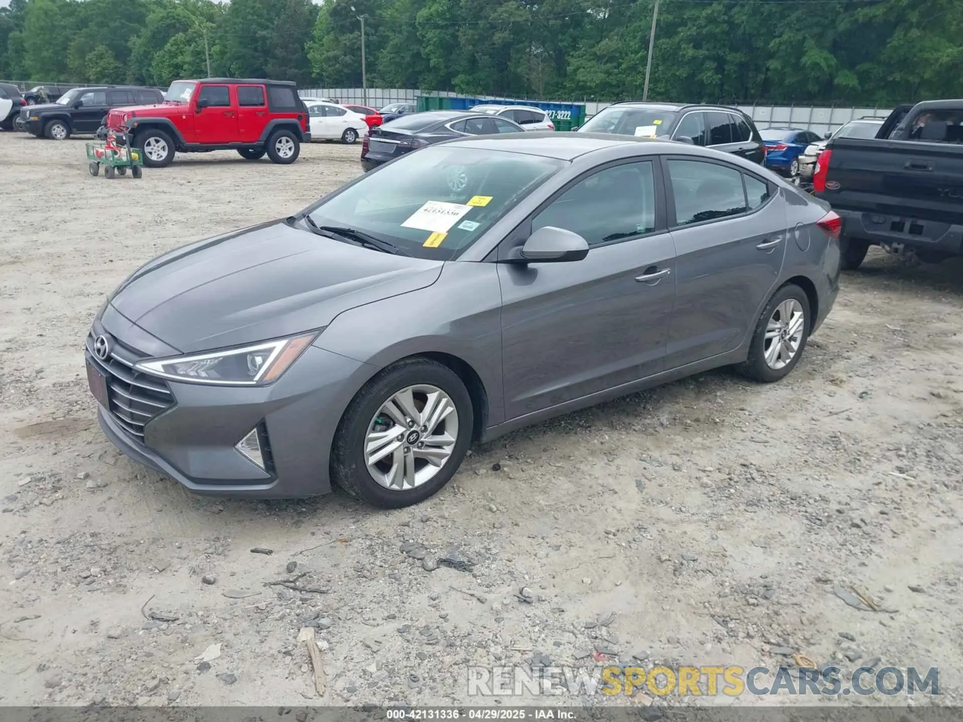 2 Photograph of a damaged car 5NPD84LF5LH510014 HYUNDAI ELANTRA 2020