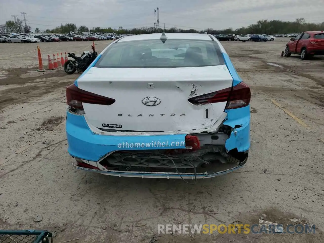 6 Photograph of a damaged car 5NPD84LF5LH536869 HYUNDAI ELANTRA 2020