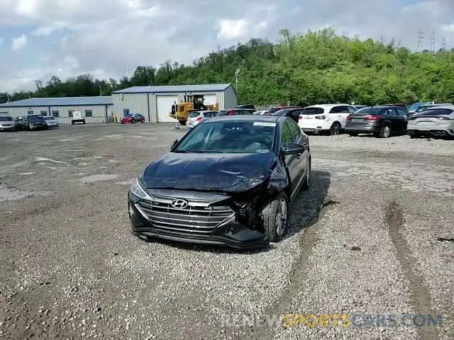 13 Photograph of a damaged car 5NPD84LF5LH563909 HYUNDAI ELANTRA 2020