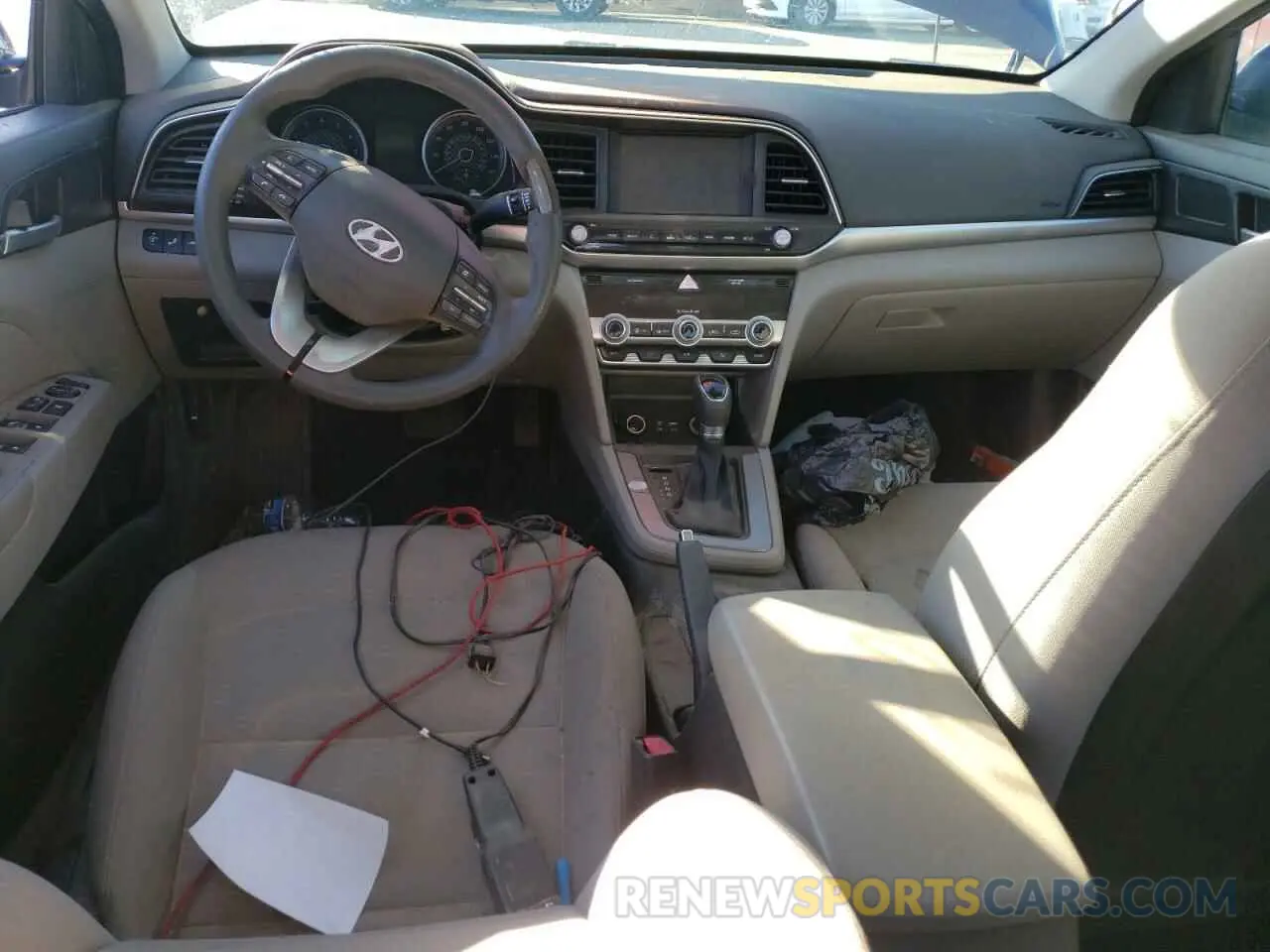 8 Photograph of a damaged car 5NPD84LF5LH571458 HYUNDAI ELANTRA 2020
