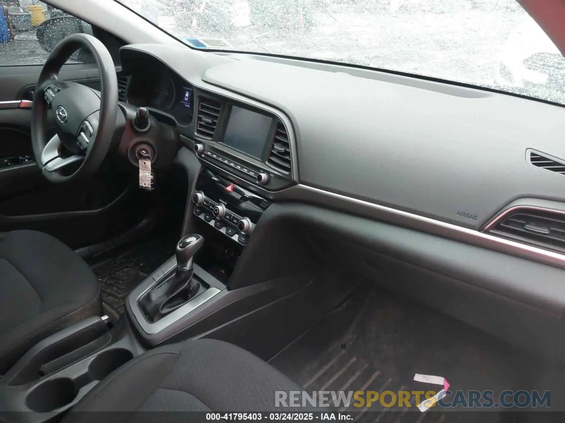 5 Фотография поврежденного автомобиля 5NPD84LF5LH587241 HYUNDAI ELANTRA 2020
