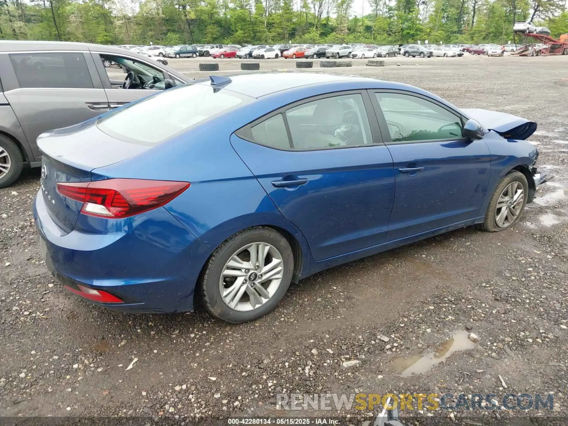 4 Photograph of a damaged car 5NPD84LF5LH591726 HYUNDAI ELANTRA 2020