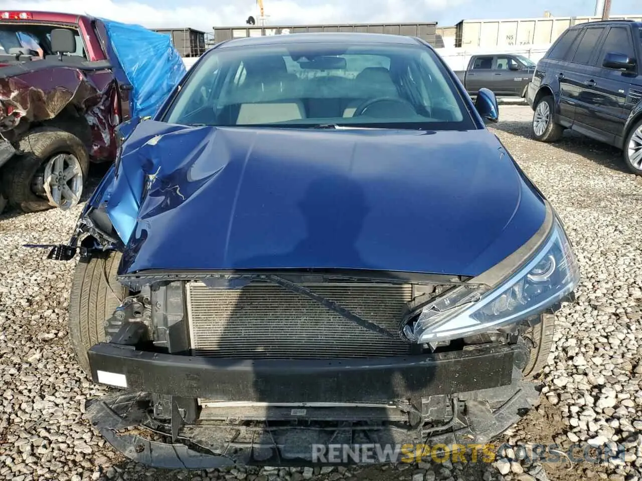 5 Photograph of a damaged car 5NPD84LF5LH593007 HYUNDAI ELANTRA 2020