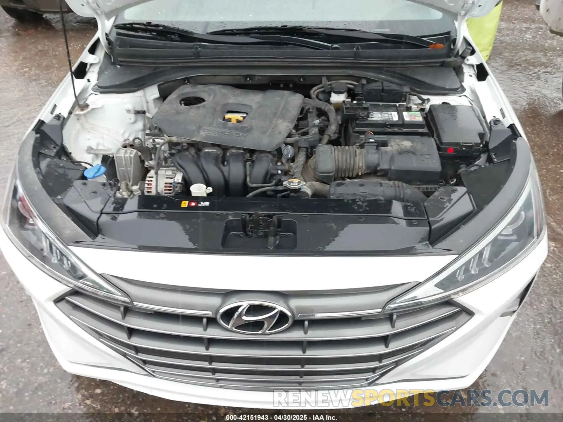10 Photograph of a damaged car 5NPD84LF5LH604619 HYUNDAI ELANTRA 2020
