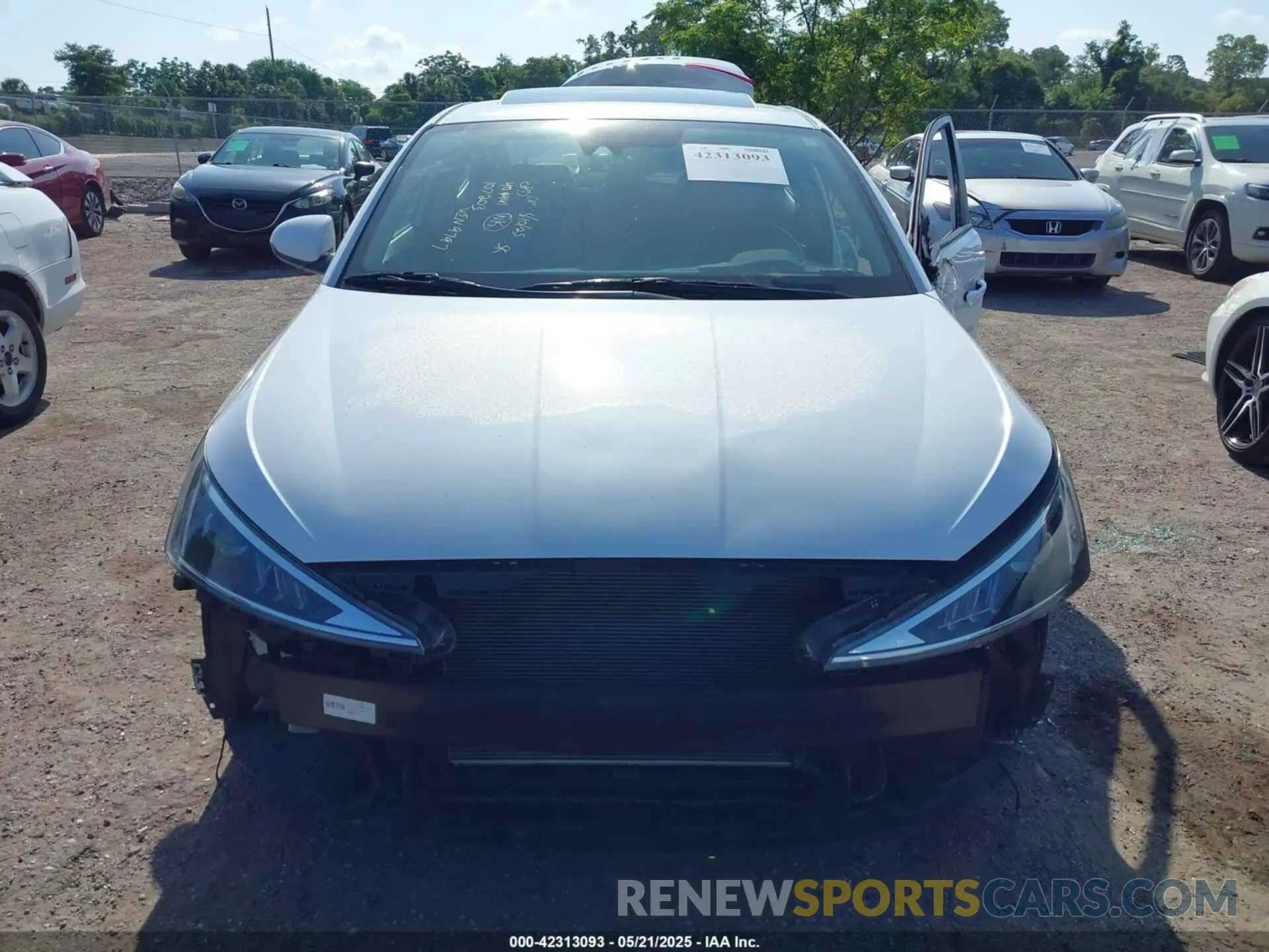 12 Фотография поврежденного автомобиля 5NPD84LF6LH499797 HYUNDAI ELANTRA 2020