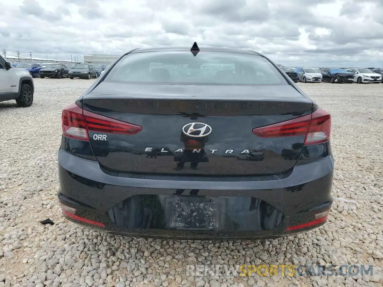 6 Photograph of a damaged car 5NPD84LF6LH563207 HYUNDAI ELANTRA 2020