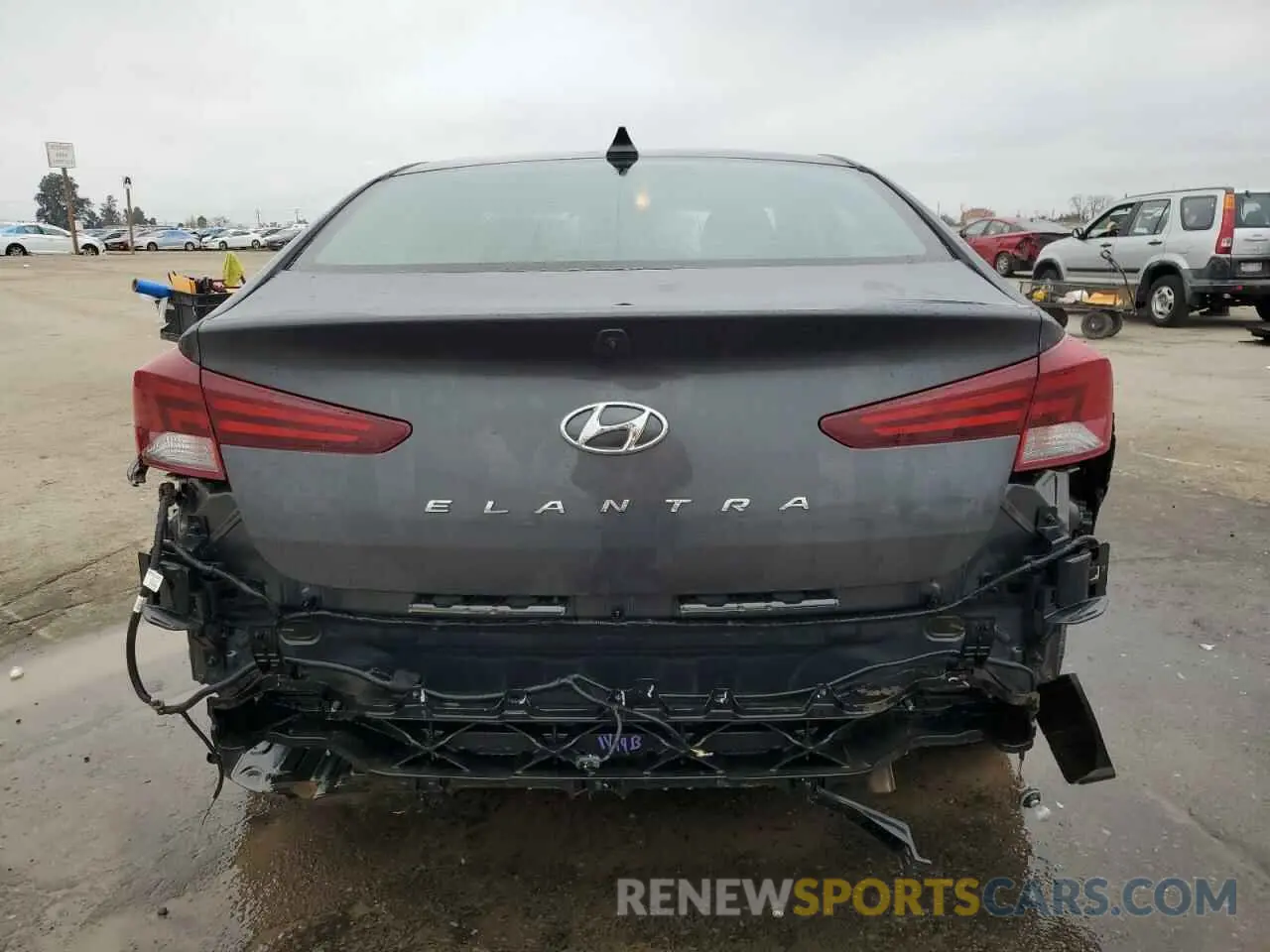 6 Photograph of a damaged car 5NPD84LF6LH571307 HYUNDAI ELANTRA 2020