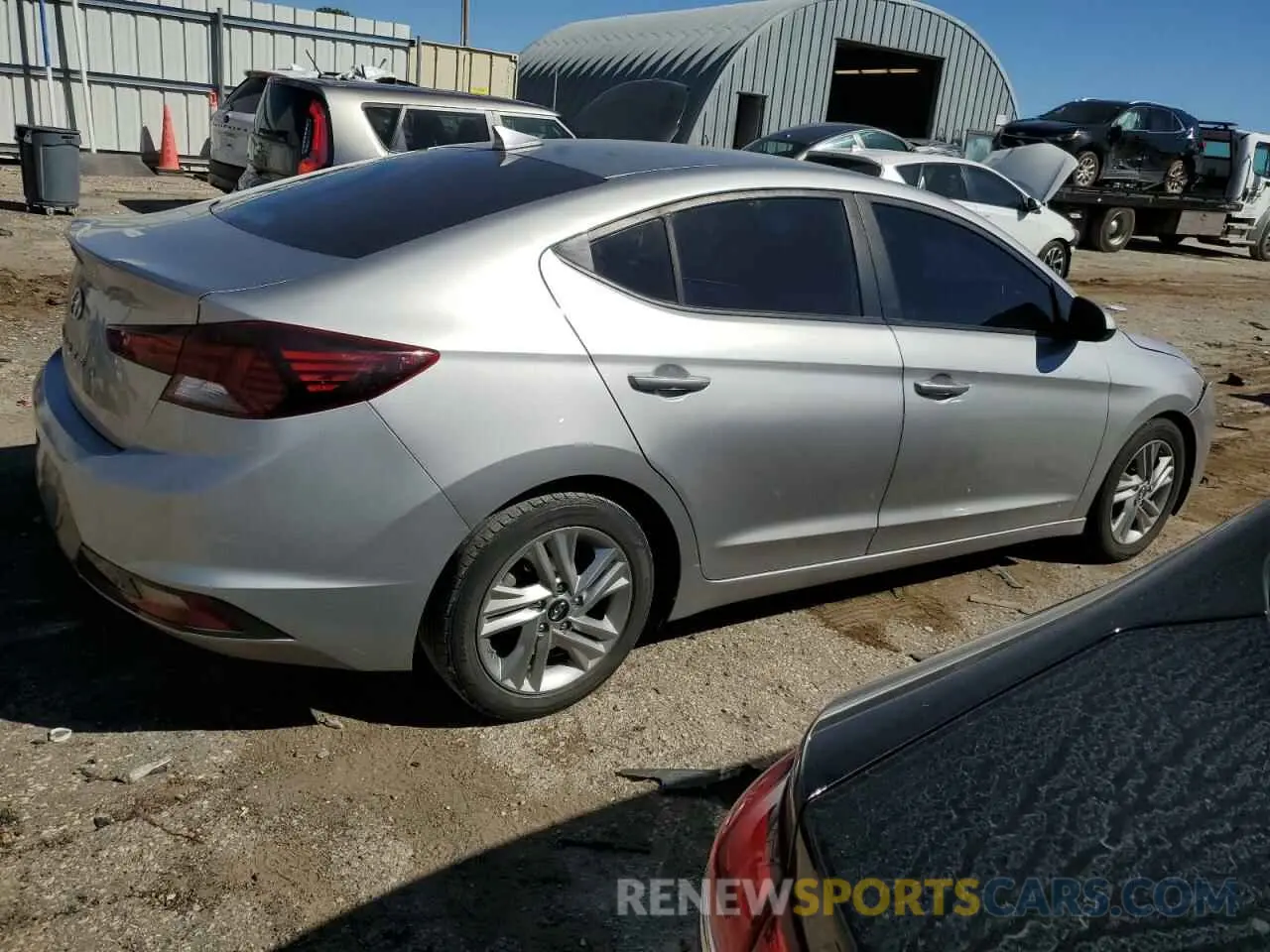 3 Photograph of a damaged car 5NPD84LF6LH578242 HYUNDAI ELANTRA 2020