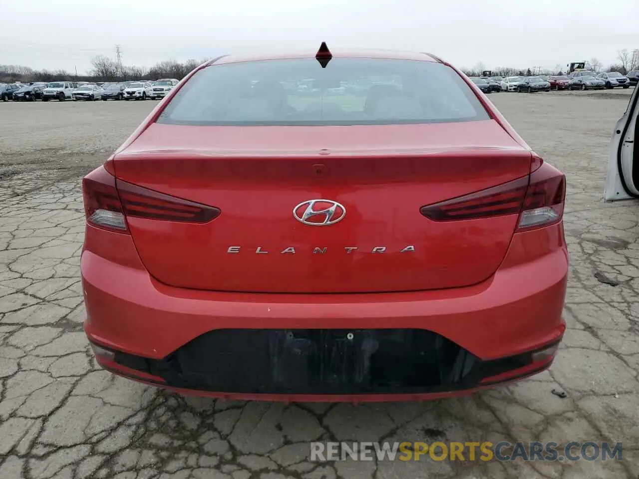 6 Photograph of a damaged car 5NPD84LF6LH583120 HYUNDAI ELANTRA 2020