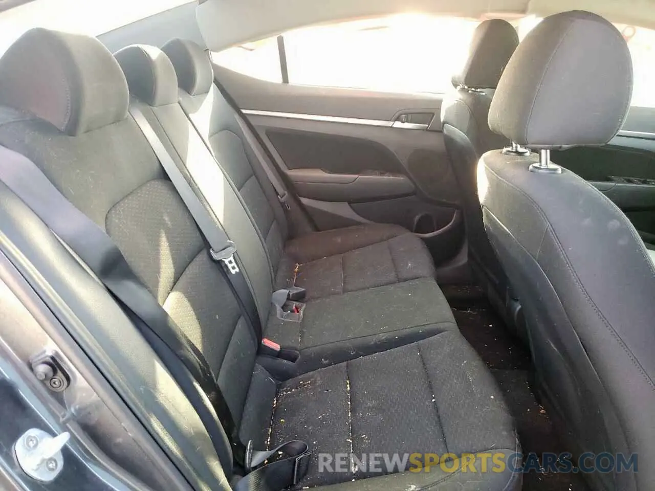 10 Фотография поврежденного автомобиля 5NPD84LF6LH620716 HYUNDAI ELANTRA 2020