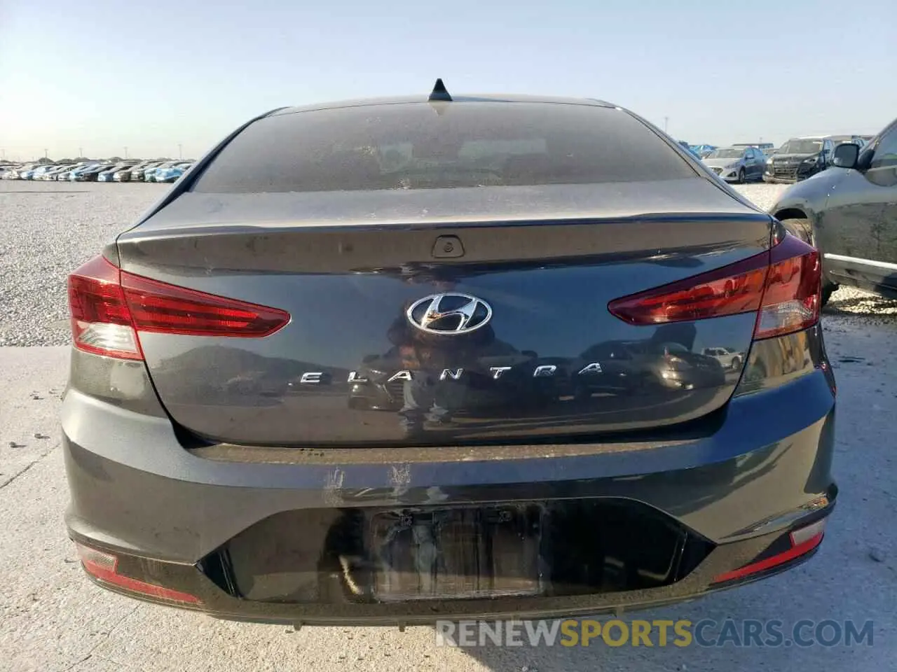 6 Фотография поврежденного автомобиля 5NPD84LF6LH620716 HYUNDAI ELANTRA 2020