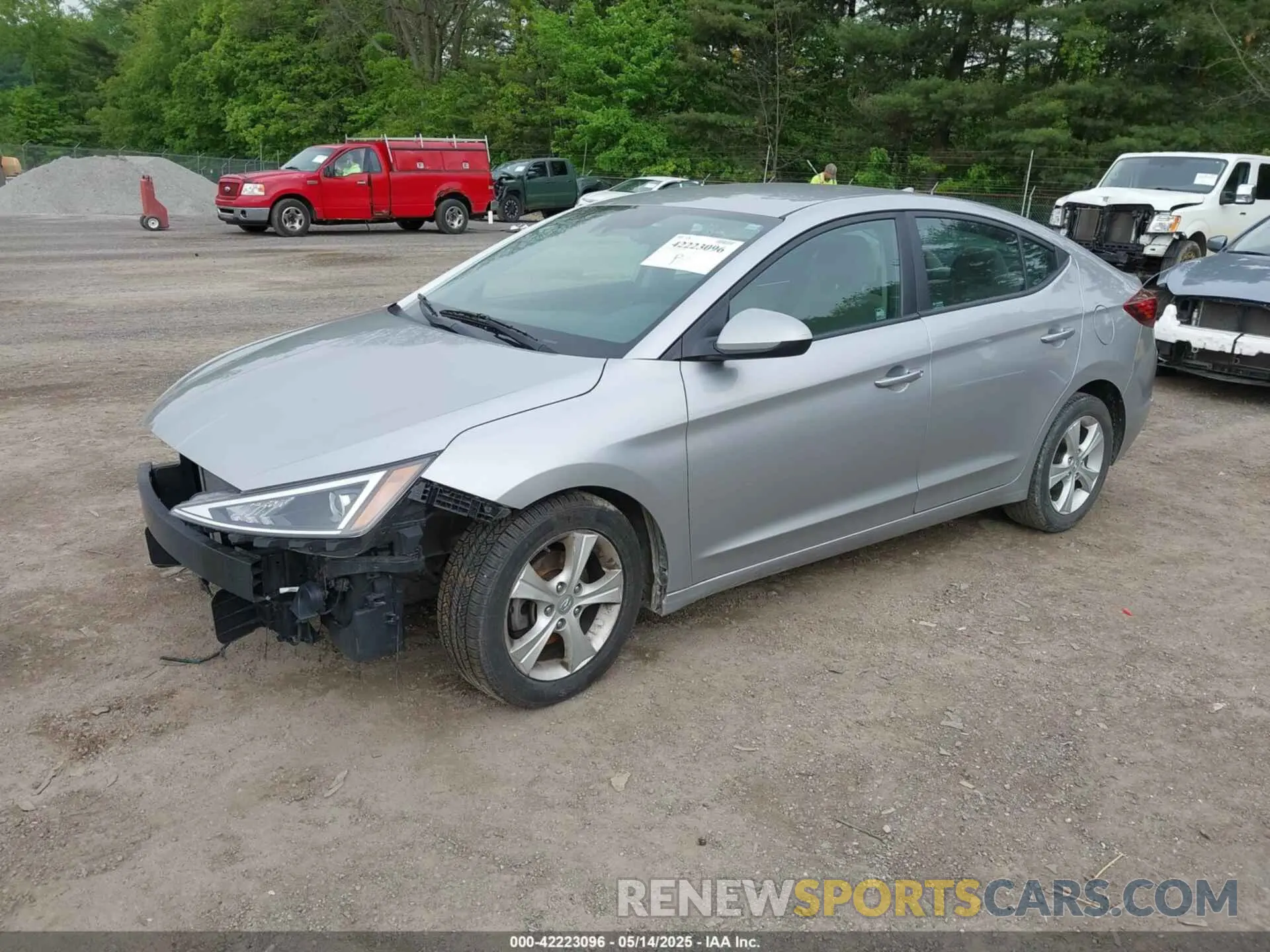 2 Photograph of a damaged car 5NPD84LF6LH621851 HYUNDAI ELANTRA 2020