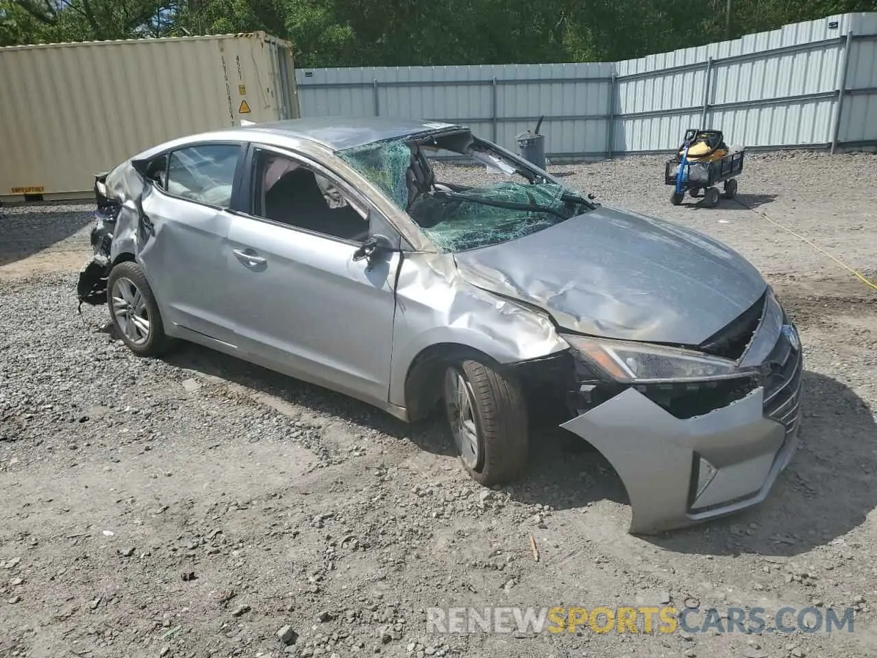 4 Фотография поврежденного автомобиля 5NPD84LF6LH623082 HYUNDAI ELANTRA 2020