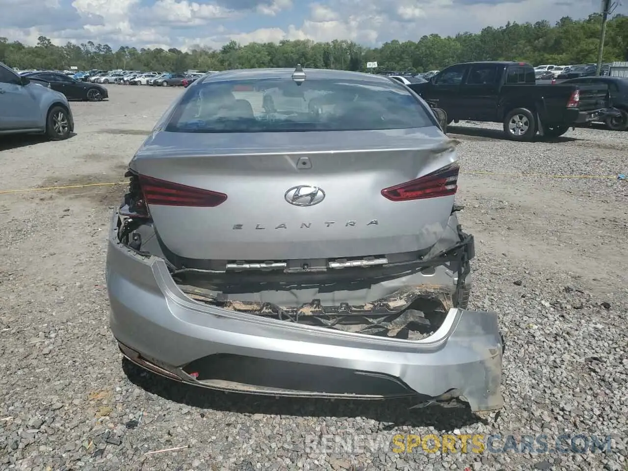 6 Фотография поврежденного автомобиля 5NPD84LF6LH623082 HYUNDAI ELANTRA 2020