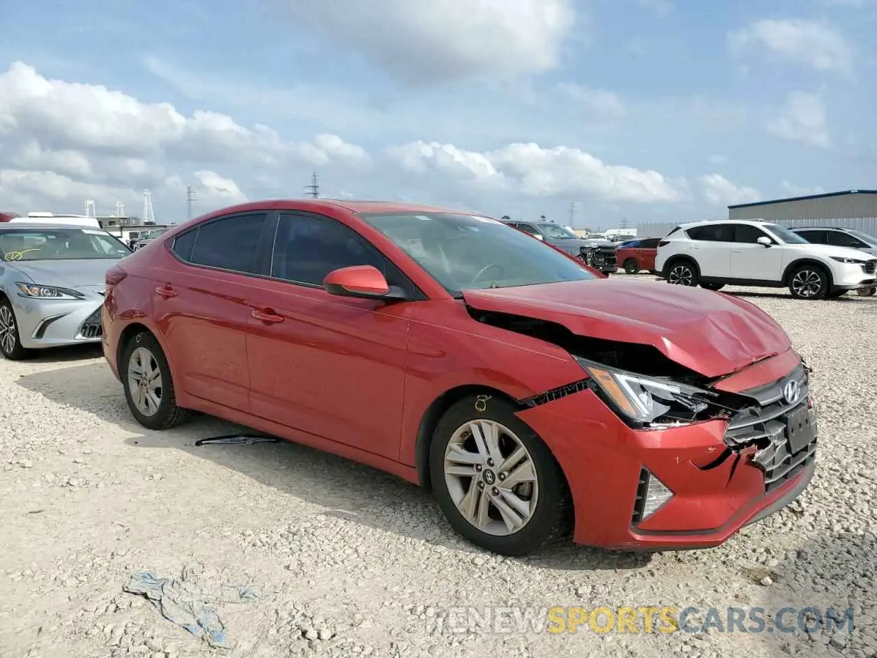 4 Фотография поврежденного автомобиля 5NPD84LF7LH523332 HYUNDAI ELANTRA 2020