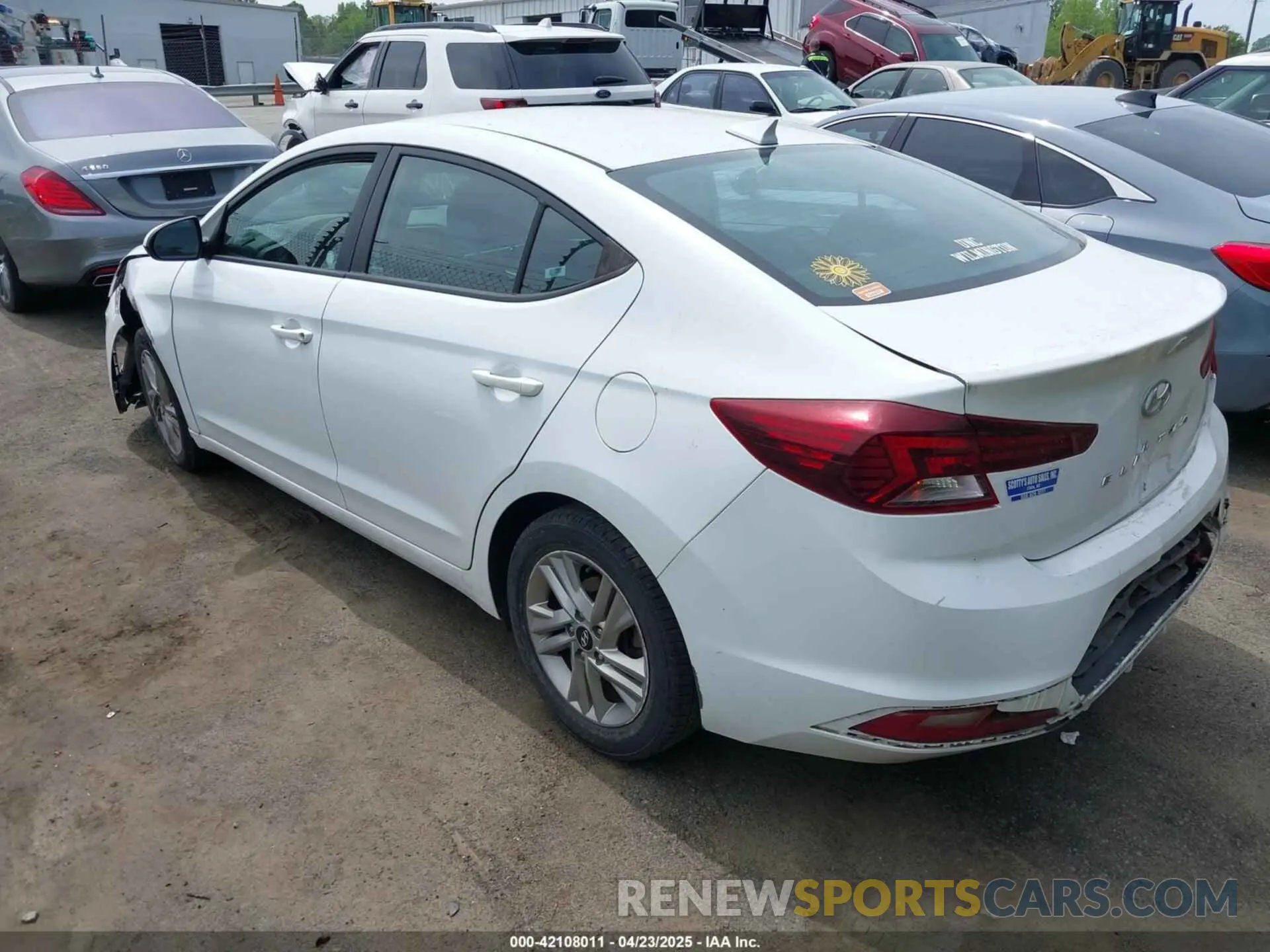3 Фотография поврежденного автомобиля 5NPD84LF7LH528613 HYUNDAI ELANTRA 2020