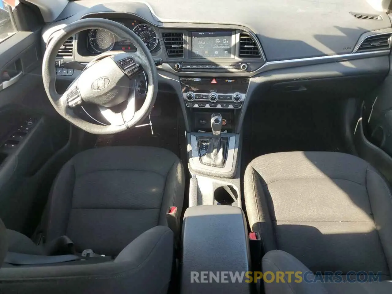8 Фотография поврежденного автомобиля 5NPD84LF7LH543760 HYUNDAI ELANTRA 2020