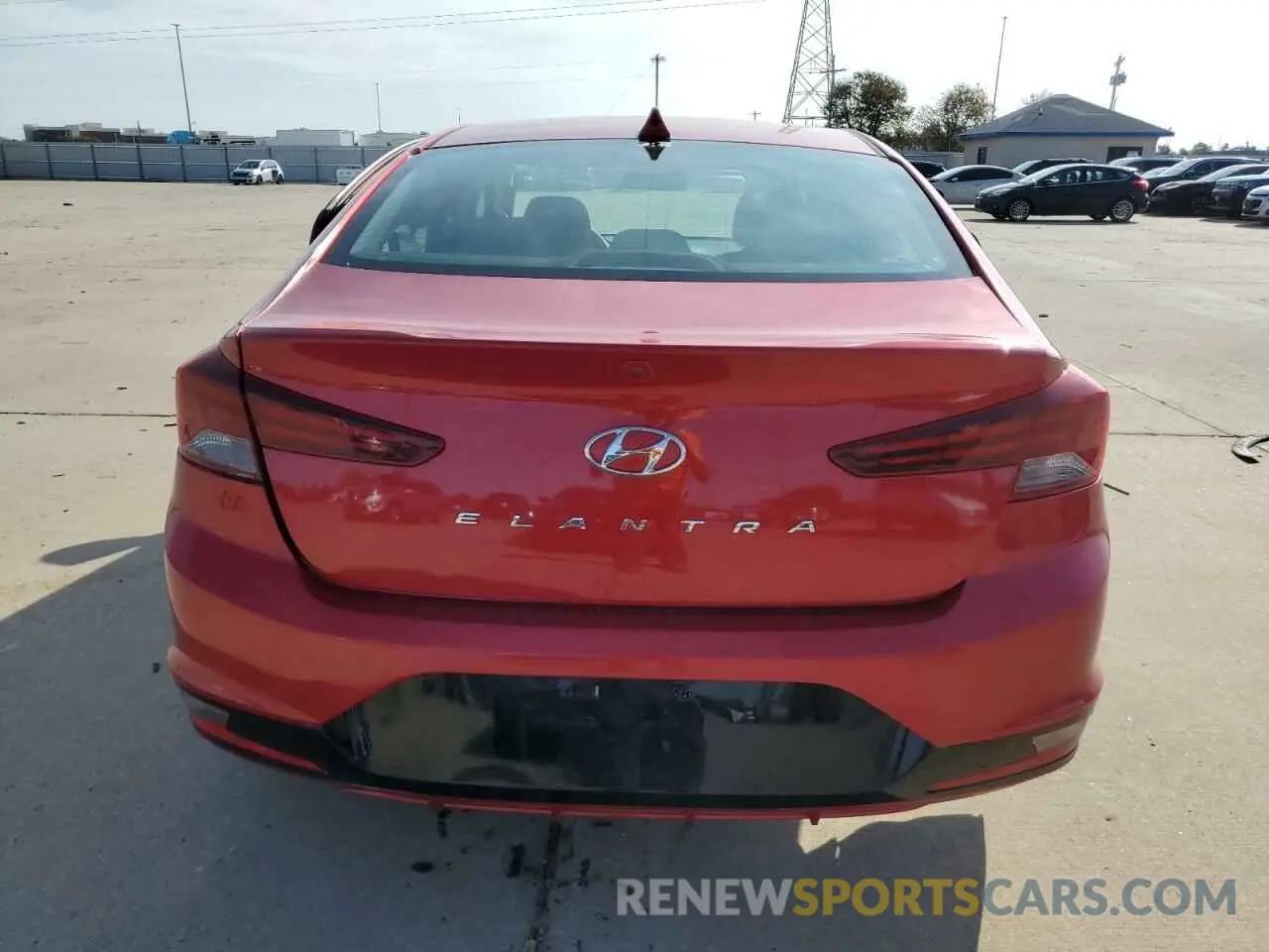 6 Photograph of a damaged car 5NPD84LF7LH548537 HYUNDAI ELANTRA 2020