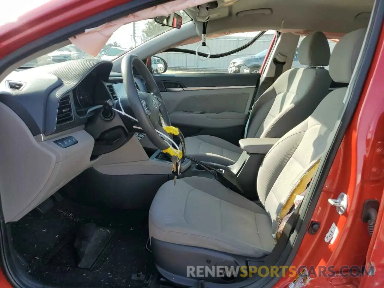 7 Photograph of a damaged car 5NPD84LF7LH548537 HYUNDAI ELANTRA 2020