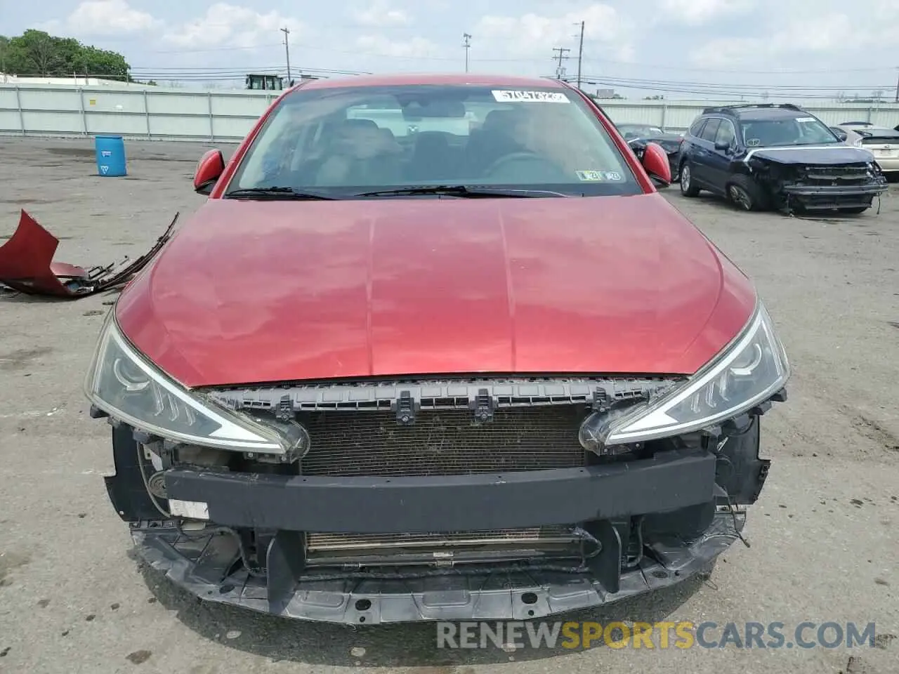 5 Photograph of a damaged car 5NPD84LF7LH573812 HYUNDAI ELANTRA 2020