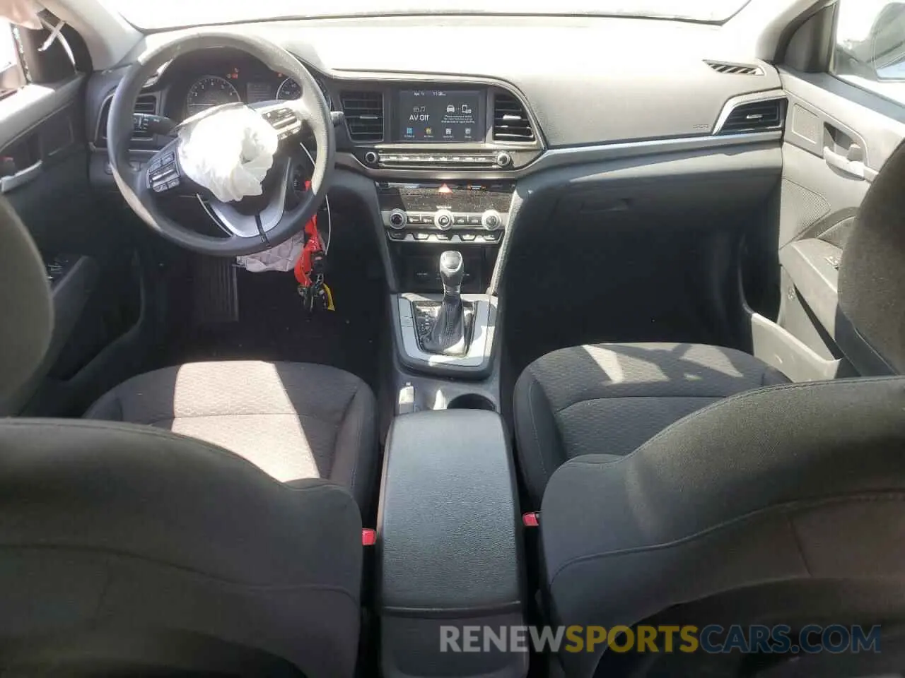8 Photograph of a damaged car 5NPD84LF7LH574989 HYUNDAI ELANTRA 2020